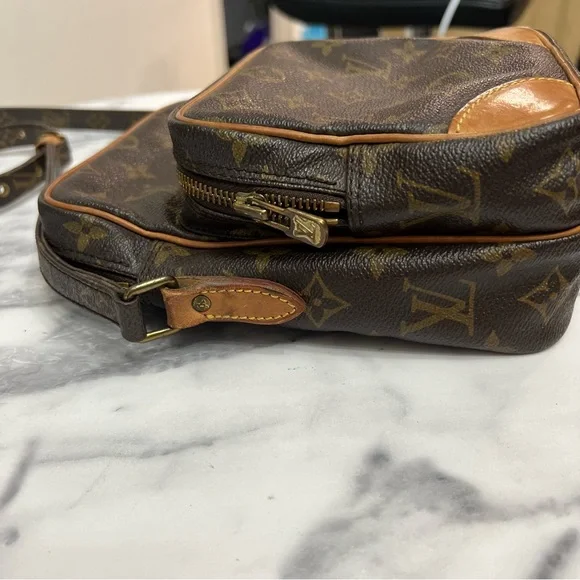Vintage Louis Vuitton | Amazon PM Monogram Crossbody Bag - Picture 3 of 11